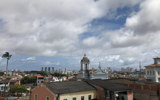 Vista lussureggiante su All Saints Bay