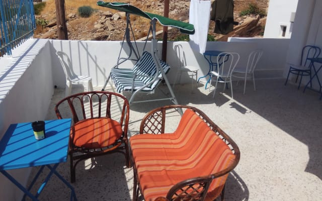 Room 3 - Grandma Vasiliki Rooms To Let - Picture 18