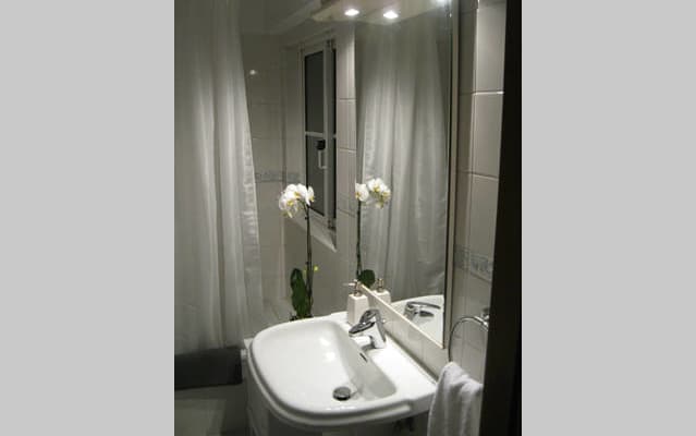 Espaçoso Bairro Alto Lisboa Oak Valley Flats 2BR - Foto 17