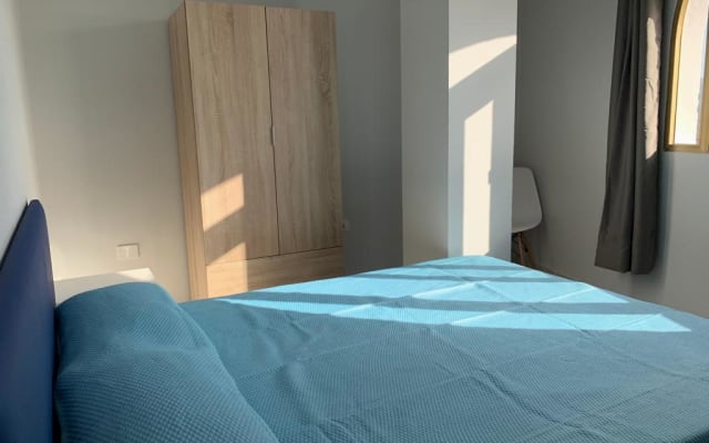 BOARD 303, FABULOUS APT. 6 pax near Playa Ingles