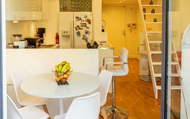 Charming 2 rooms (1 bedroom) with terrace and garden, PARIS 12th...
