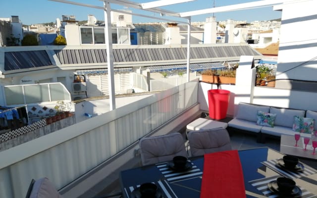 Estúdio em Sitges com grande terraço perto do centro e a 100 metros da 