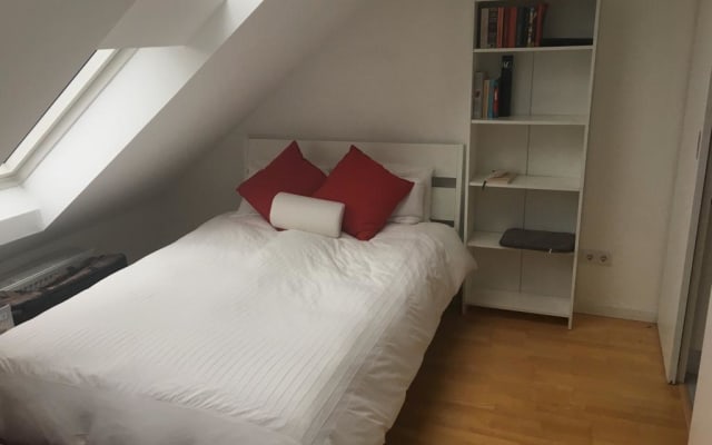 Belo apartamento no telhado perto de Reeperbahn