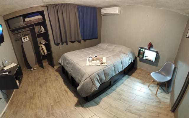 Economy Room with Climate and Terrace