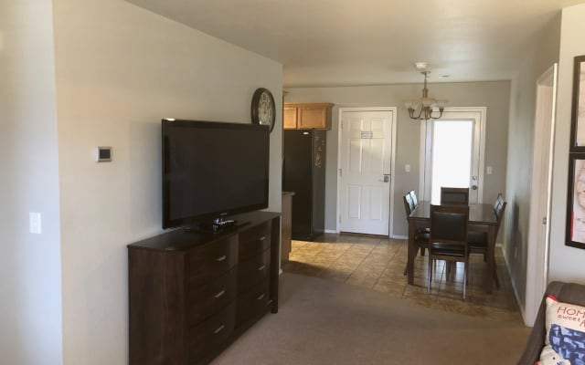 McKinley House - Feel at Home While You're Away!