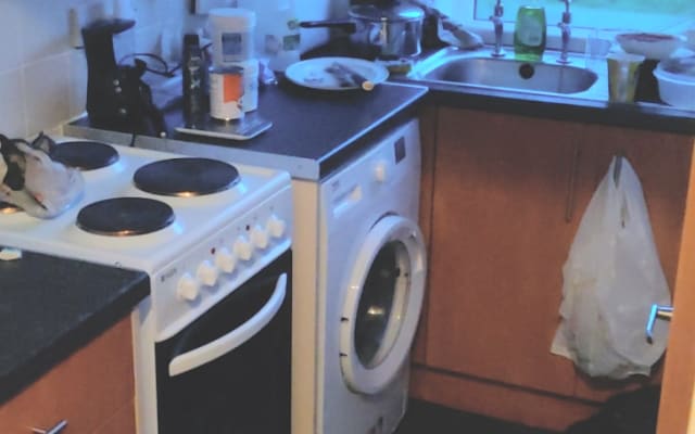 Bedroom for rent