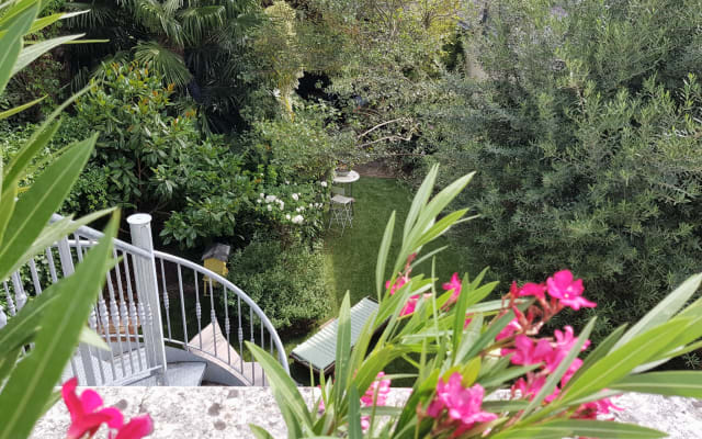 New & private 30m² studio with terrace in large charming house - Picture 10