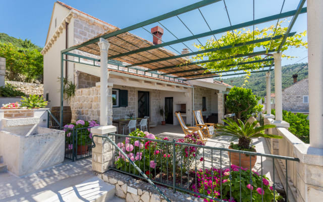 Casa tradizionale croata Dolina, Orašac ****
