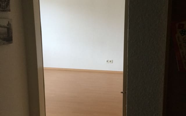 Quarto acolhedor na zona de Rhein-Main, num apartamento de dois...