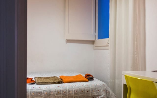  DOUBLE ROOM NUDIST NEAR PL ESPAÑA AND SANTS ST