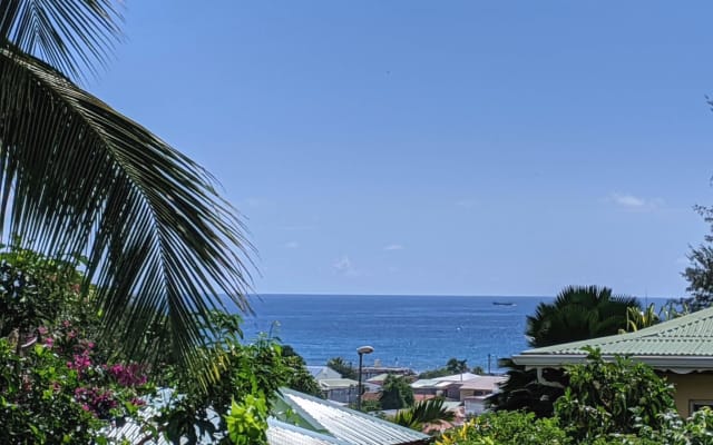 VILLA ROSA KARIBELLA / QUARTO E PISCINA A 10 MIN DA PRAIA