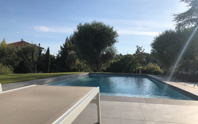 Jardins du Mascon - In der Sonne chillen, naturist-friendly