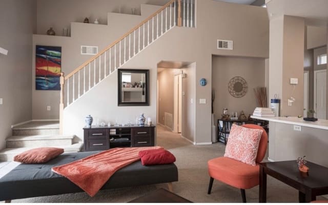 Enjoy Las Vegas in a beautiful home close to the strip and Speedway - Picture 6