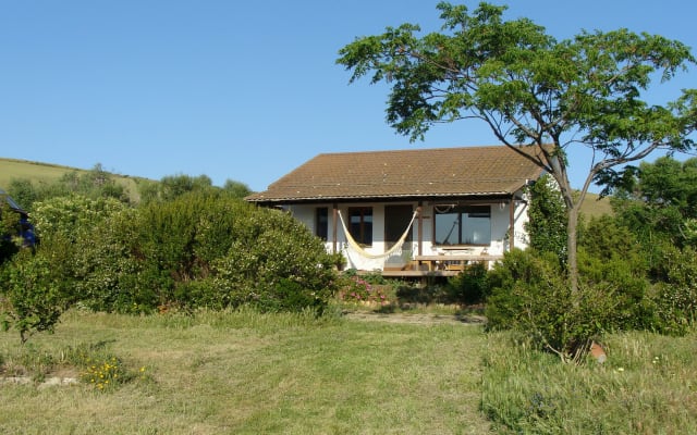 Casa no meio do campo a 20' das melhores praias de nudismo de Cádis.