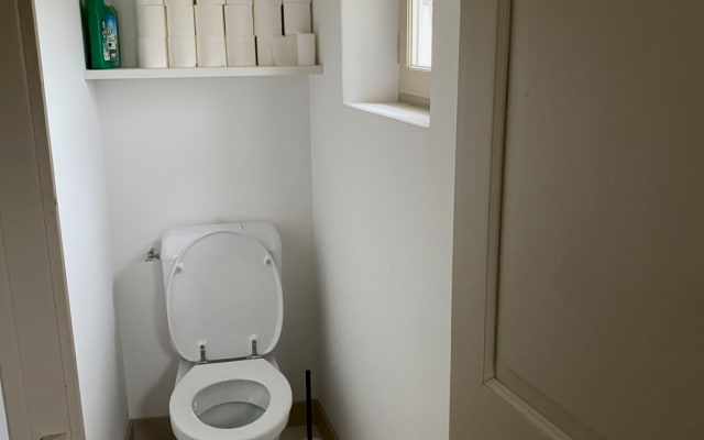 Chambre privée dans une belle maison rétaise - Photo 7