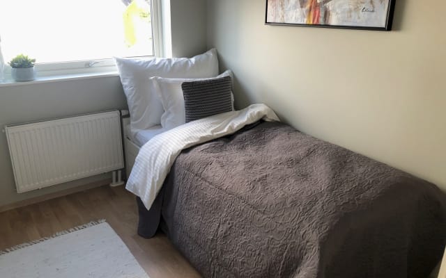 Chambre privée moderne à proximité du centre-ville d'Oslo