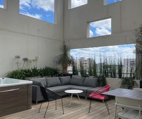 Duplex RoofTop Ile de Nantes, camera da letto/bagno privato