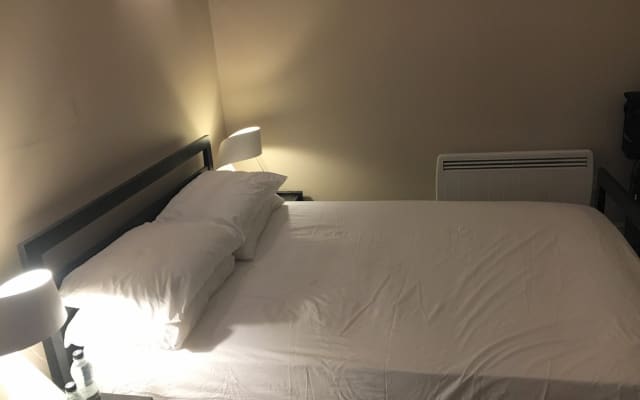 Spacious En-suite, 3 mins to Gay Village and Piccadilly Station - Picture 7