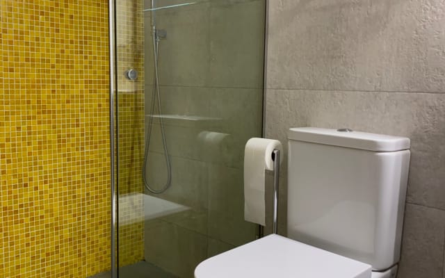 Very nice studio, in the village center, beach at 50m - Picture 18