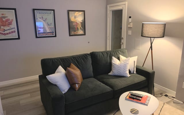 Charming Swann Street 1 Bedroom Apartment - DuPont Circle - Picture 7