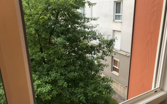 Studio 22m2 RER Val d’Europe à 150m / Disney-Paris