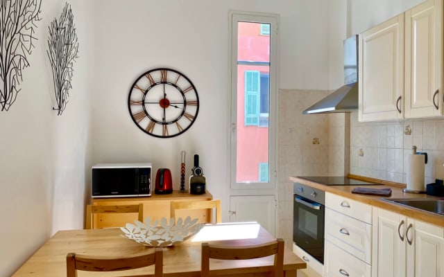 Auber apartment