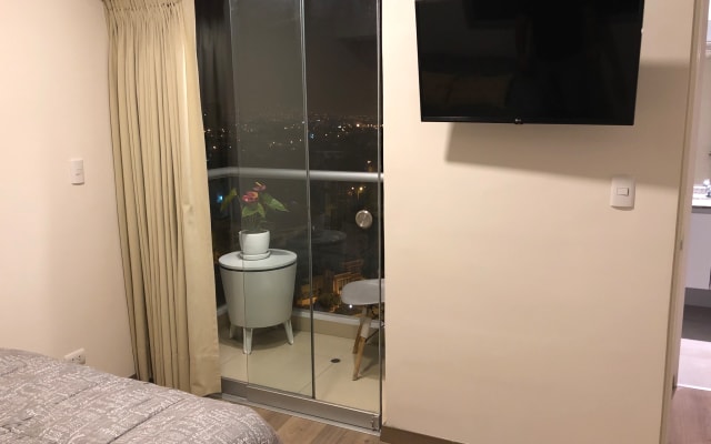 Quarto privado com vista panorâmica (nudismo opcional)