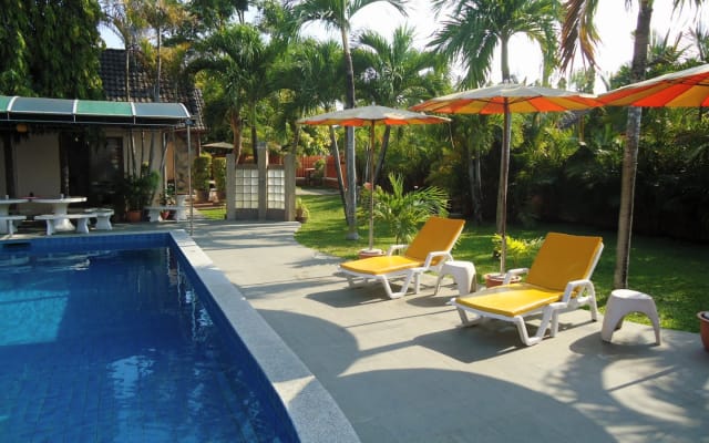 Lonops Paradise Pattaya-Thailandia