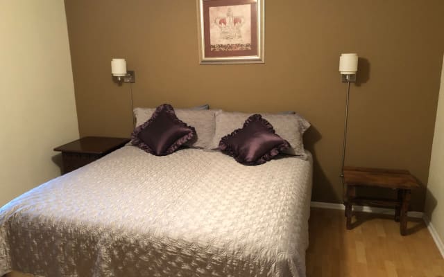Updated Medical Center Condo