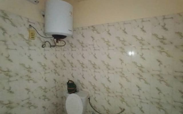 Bel Appartement Meublé de 2 chambres salon à Sicap, Mermoz VDN à Dakar - Photo 13