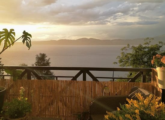 Privatzimmer im Appartement mit Blick auf den Genfer See