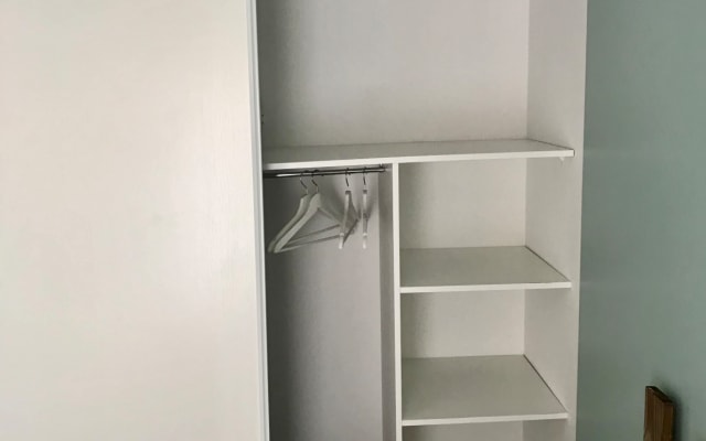 Quarto acolhedor com televisão no coração de Lyon