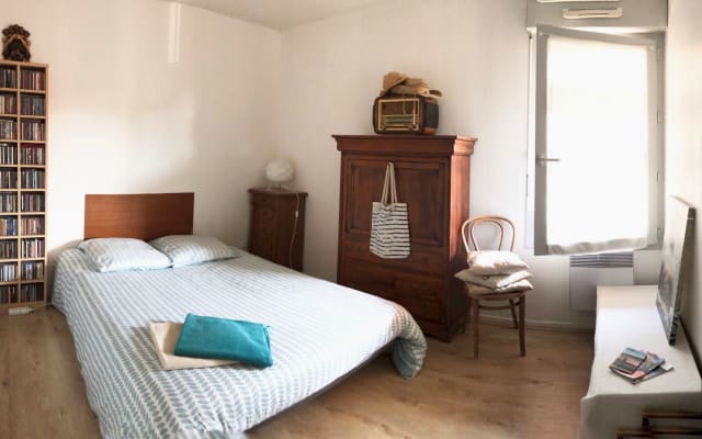 Chambre dans un grand T3 aux Minimes