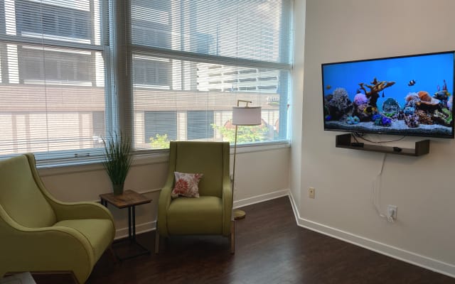 4K TV+KING BED+EXTENDED STAY+PETS OK