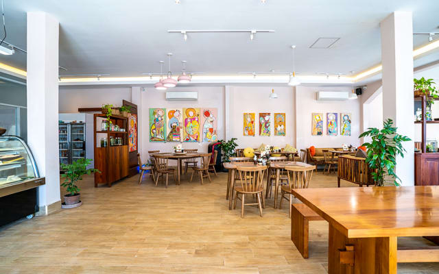 Bakong Hotel - Picture 6