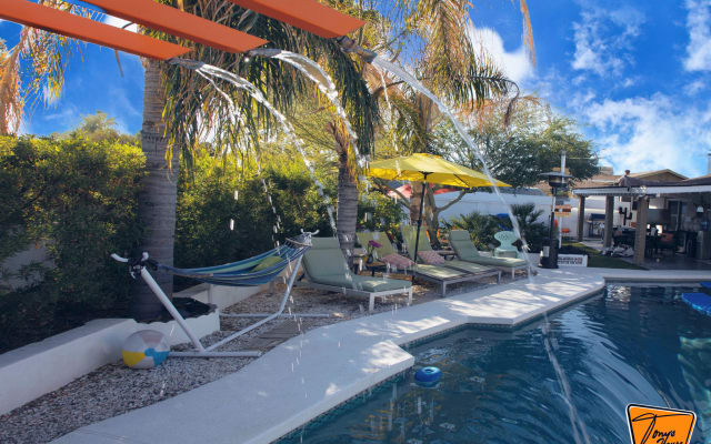    3/Room, clothing-optional swimming-pool & hot tub - Picture 15