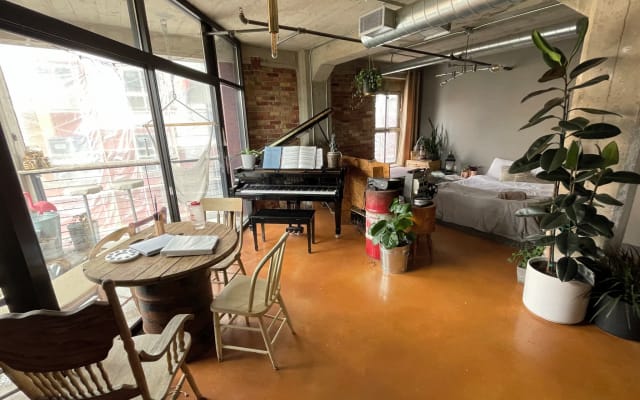 Loft unique en centre-ville, proche de tout