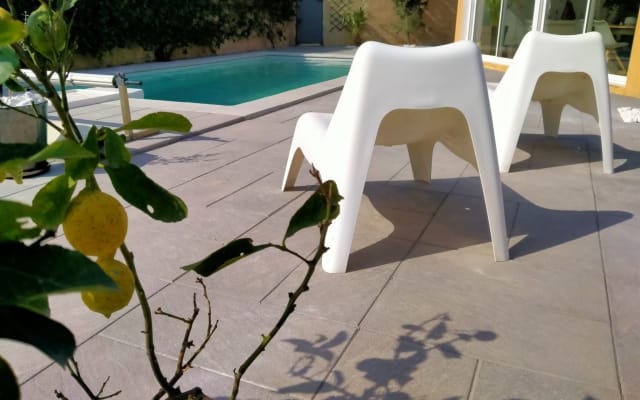 T2 detached 45 m2 (air conditioning/wifi/pool) in villa PORT CAMARGUE