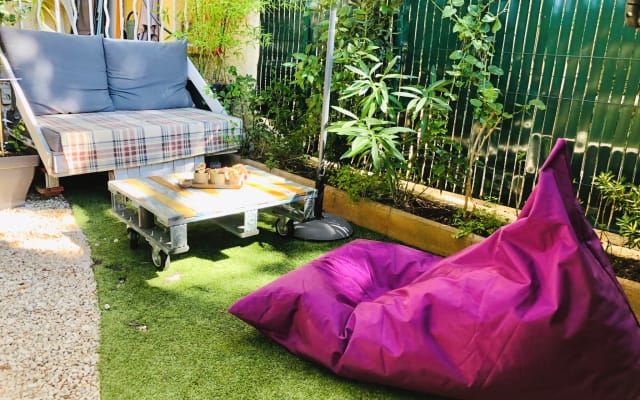 Accogliente monolocale di 27 m2 con parcheggio e piccolo giardino...