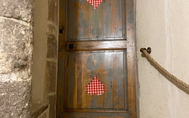 Become the Lords of Manoir de la Barre