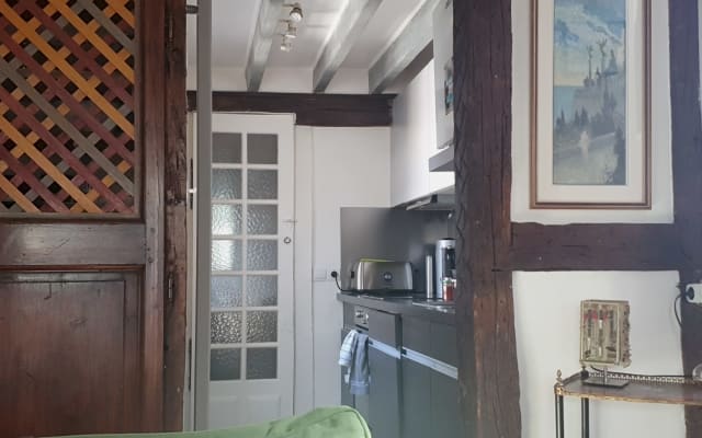 Gemütliches Zimmer in einem charmanten Appartement im Quartier Montorgueil im Zentrum von Paris - Foto 12