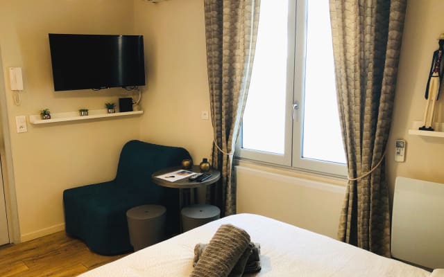 Studio chaleureux climatisé