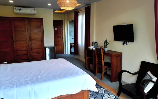 Superior Double Room with Balcony - Picture 4