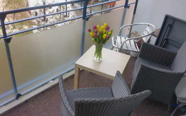 quiet common room in the middle of the city - Picture 7