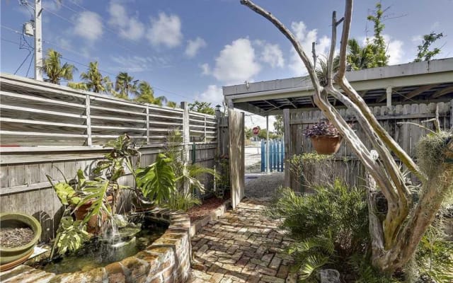 Suite privada para hóspedes numa casa deslumbrante em Key West com piscina privada - Foto 10