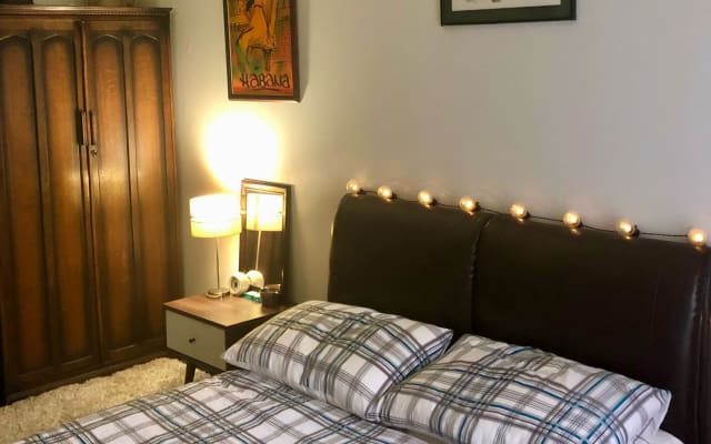 Quarto duplo num apartamento muito descontraído perto da Royal Mile de Edimburgo - Foto 4