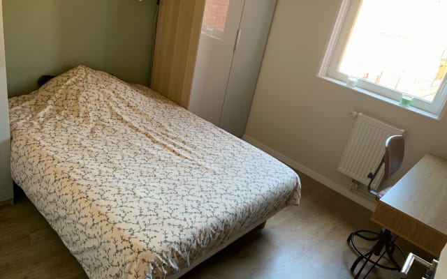 Appartement traversant, contemporain, cosy au centre de Lille.