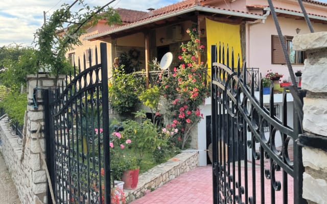 VILLA PRIVATA ELIKI