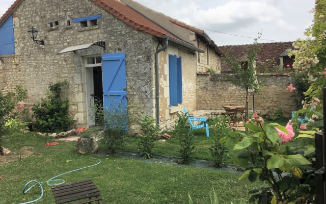 Charming hilltop gîte