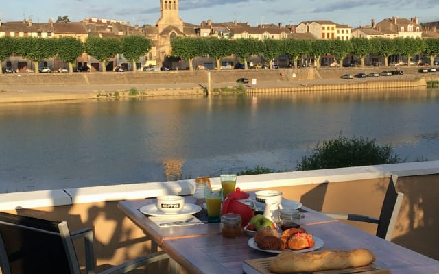 Les jardins de la Saône: bed and breakfast e gîtes